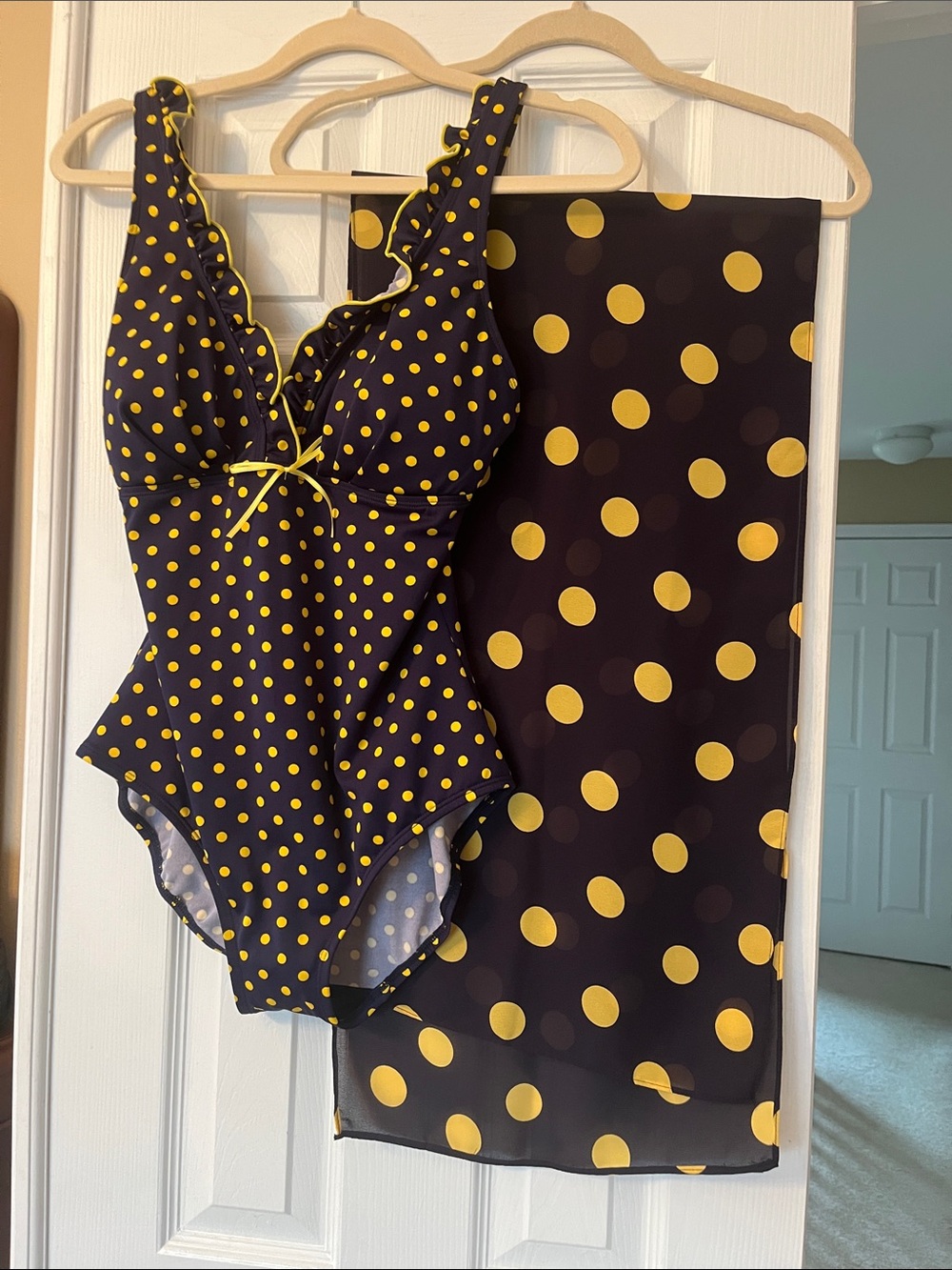 Polka Dot One-Piece Swimsuit in Navy blue and Yellow